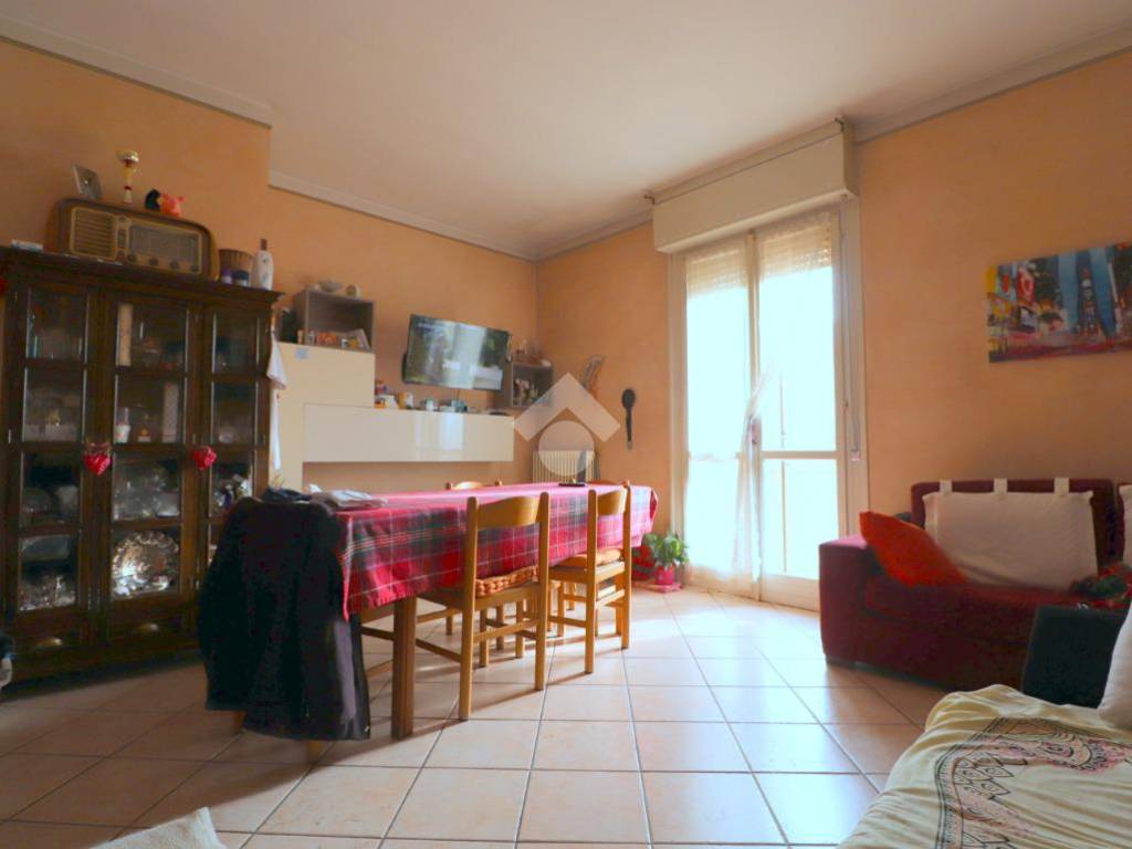 Vendita Appartamento Marmirolo. Quadrilocale in via Unione Europea ...