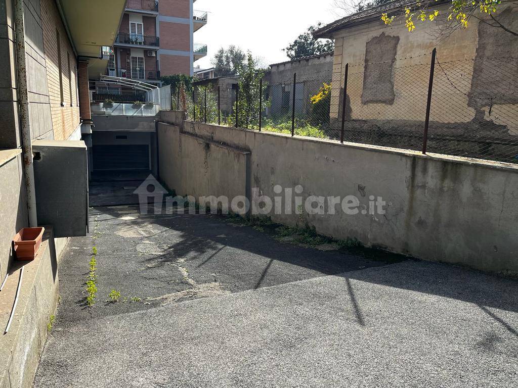 Garage - Box via Dalmazia, Ciampino, rif. 100915785 - Immobiliare.it