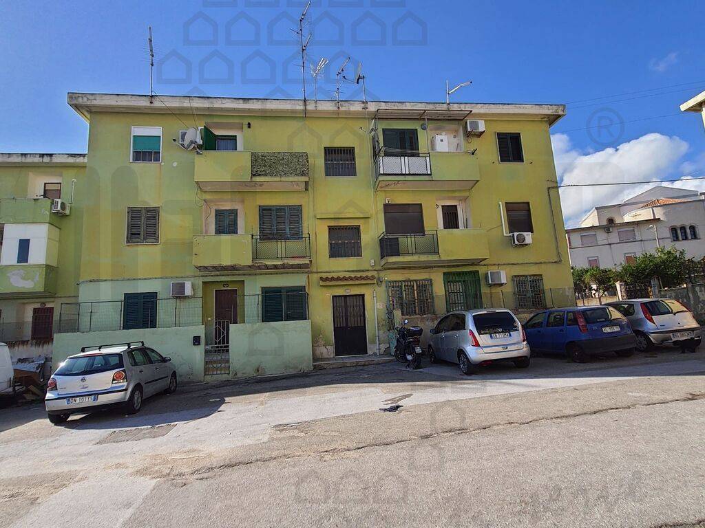 Vendita Appartamento Trilocale in via 27/A villaggio aldisio