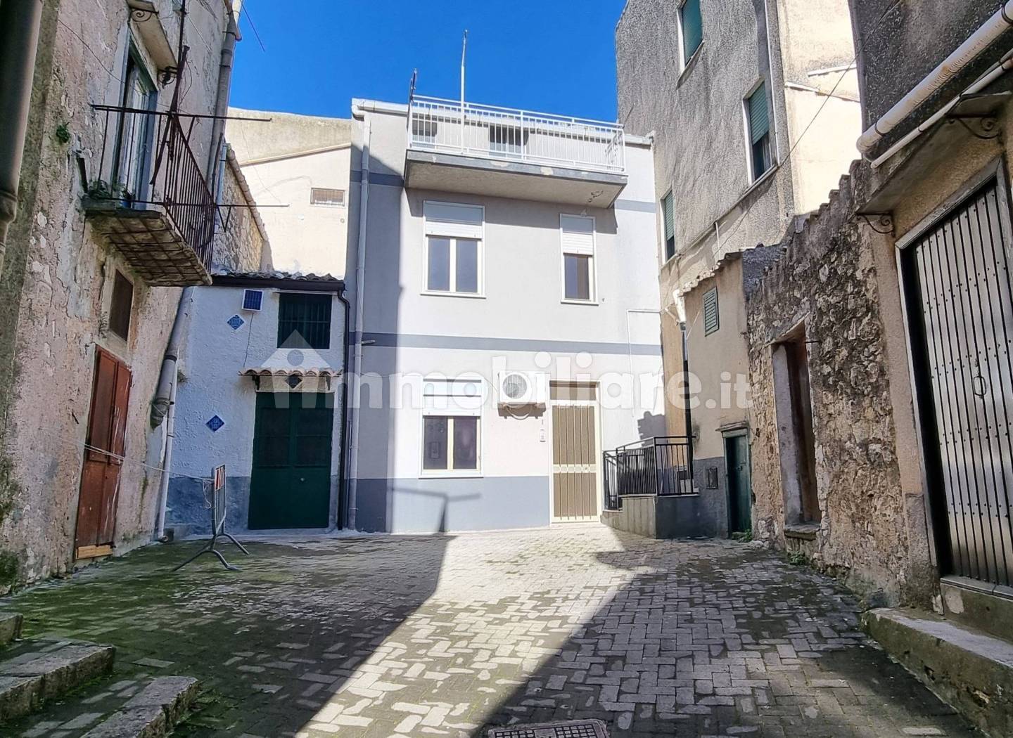 Casa indipendente in vendita a Giuliana