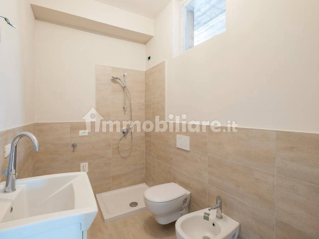 LAVANDERIA BAGNO