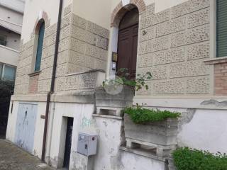Case in vendita in Via Zara, Cosenza - Immobiliare.it
