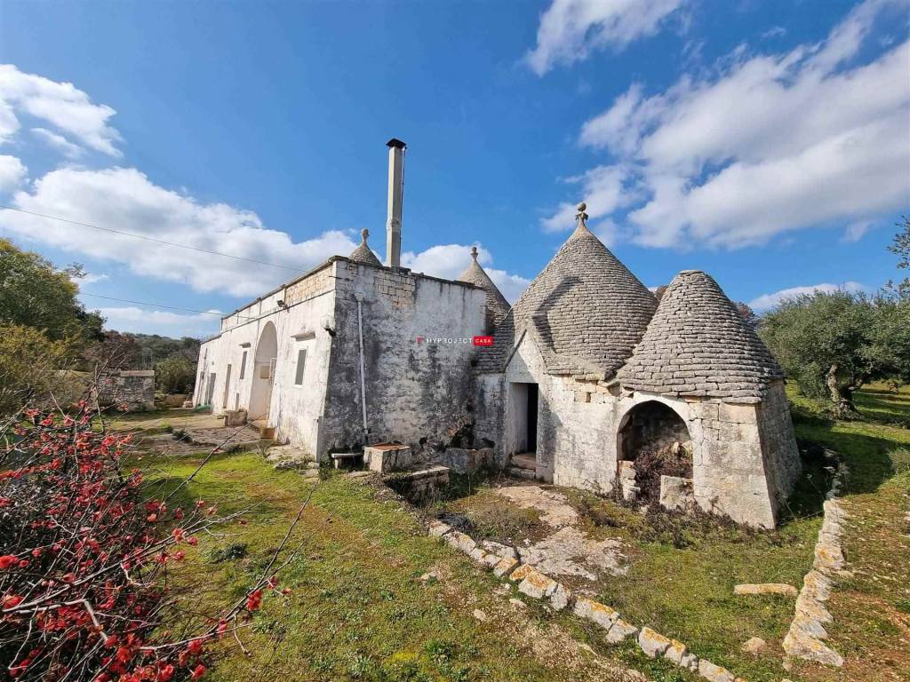 Trulli in Vendita ad Ostuni 