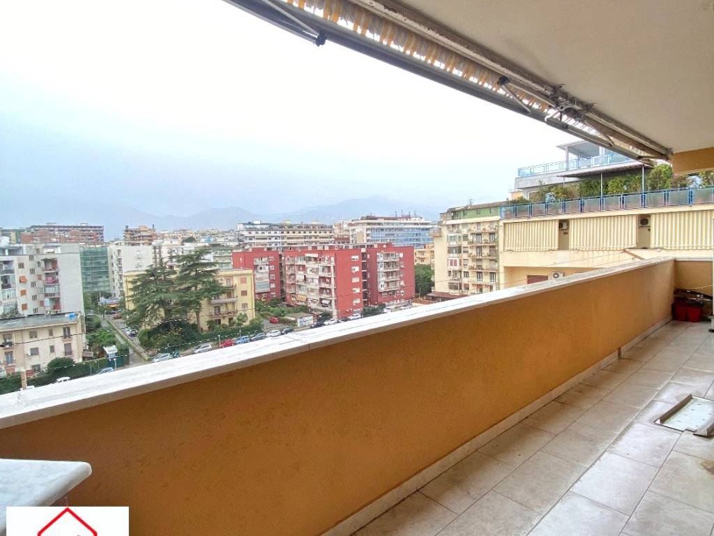 Vendita Appartamento in via Toscana 8. Palermo. Con balcone, rif. 101109789