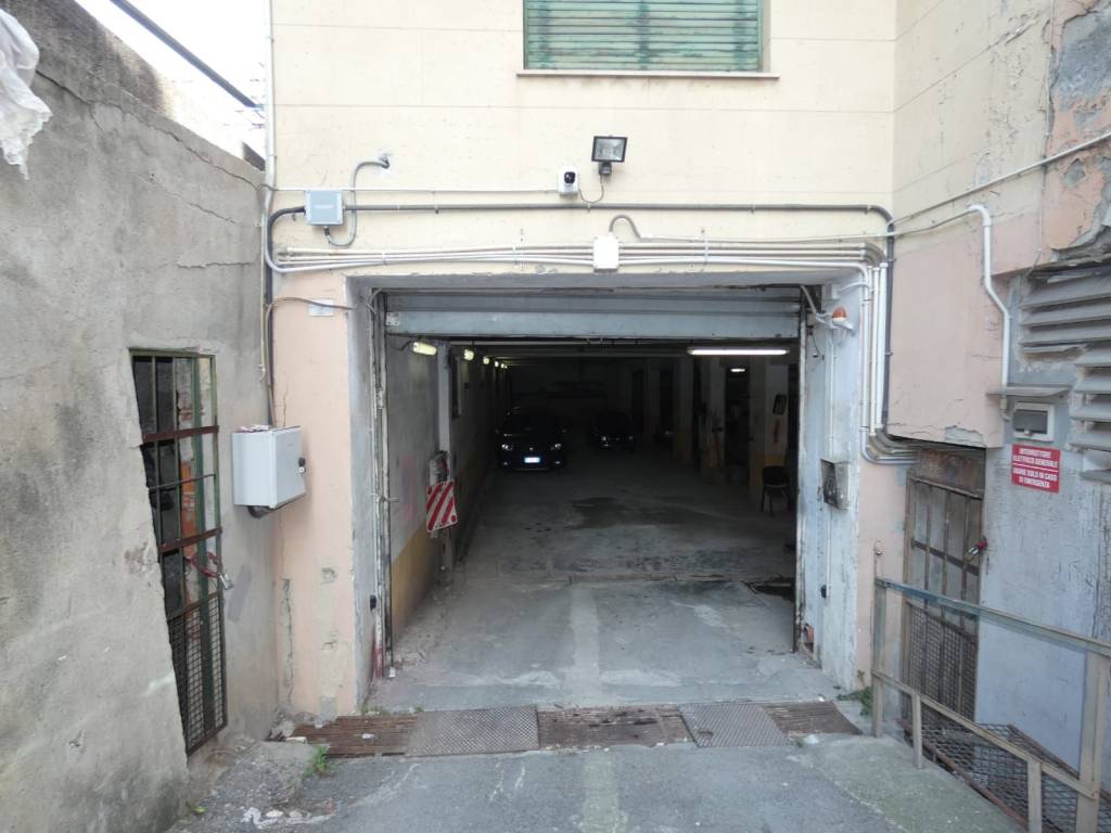 Magazzino - deposito via carlo orgiero, sampierdarena, genova