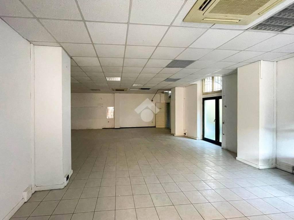 INTERNO (4)