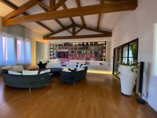 Loft_vendita_pisa_indipendente_san_francesco_4_camere (1).jpeg