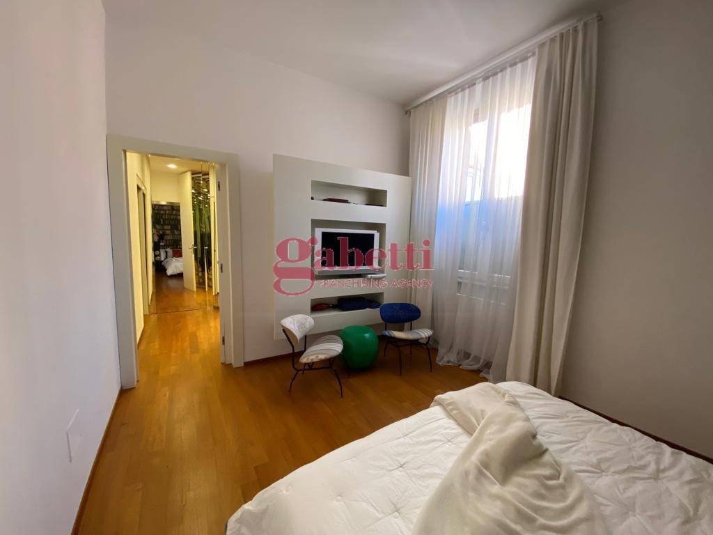 Loft_vendita_pisa_indipendente_san_francesco_4_camere (15).jpeg