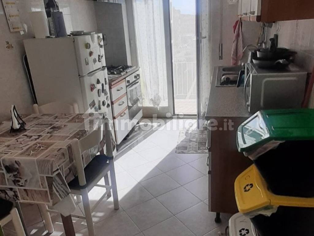 Stanza singola in affitto, affittasi camera singola via dei Gonzaga 56