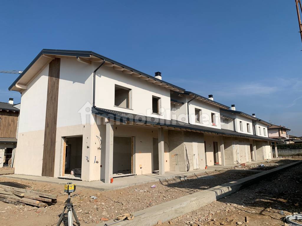 Nuove Costruzioni in vendita a Casorate Primo, rif. 97473404 -  Immobiliare.it