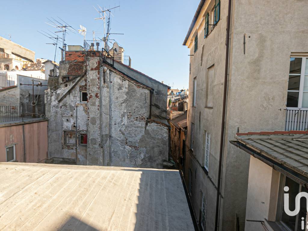 Vendita Appartamento Genova. Bilocale in Vico delle.... Ottimo stato, sesto  piano, con terrazza, riscaldamento autonomo, rif. 101228995