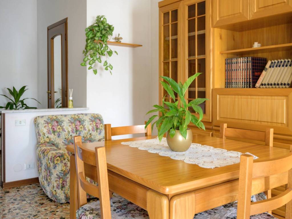 area pranzo soggiorno