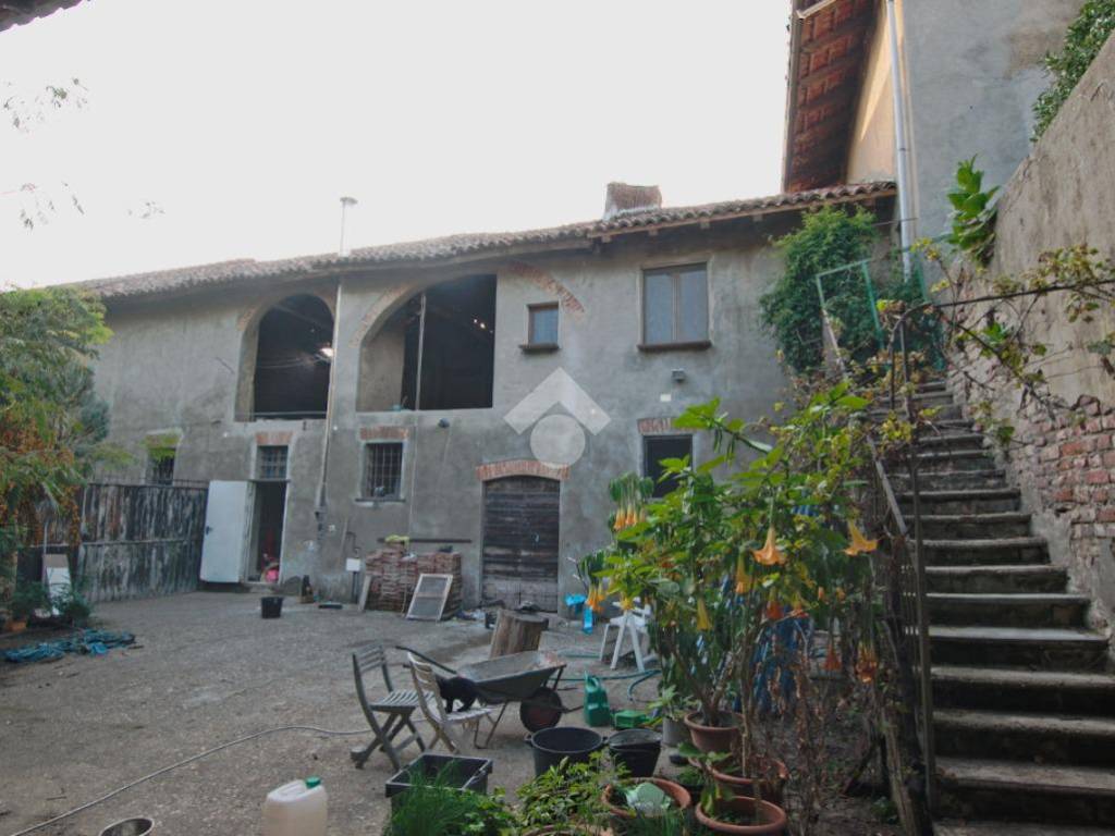 cortile interno