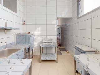 Via-di-Baccanello-Bathroom