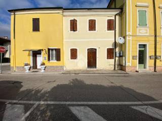 Case indipendenti in vendita Isola della Scala - Immobiliare.it
