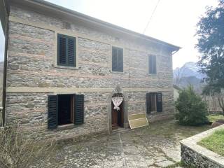 Foto - Vendita casa, giardino, Piazza al Serchio, Garfagnana