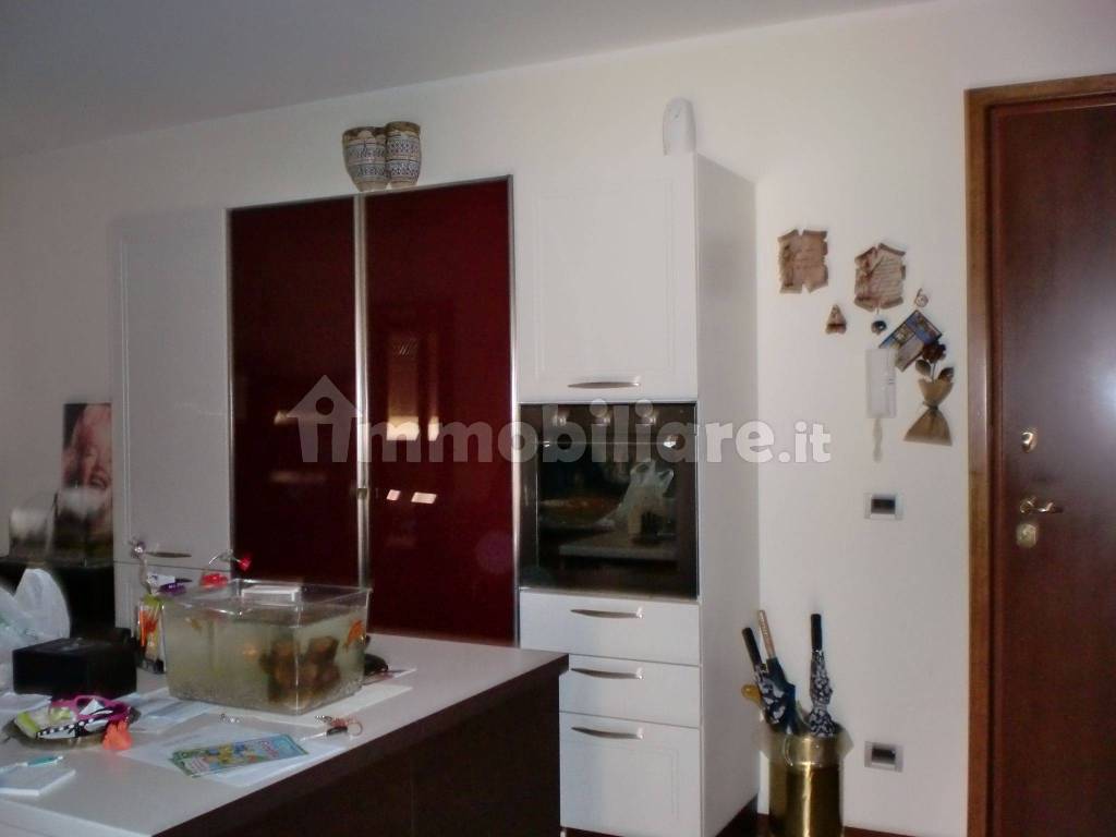 Rent Apartment Isola Vicentina. 3room flat in via Vicenza. New, first