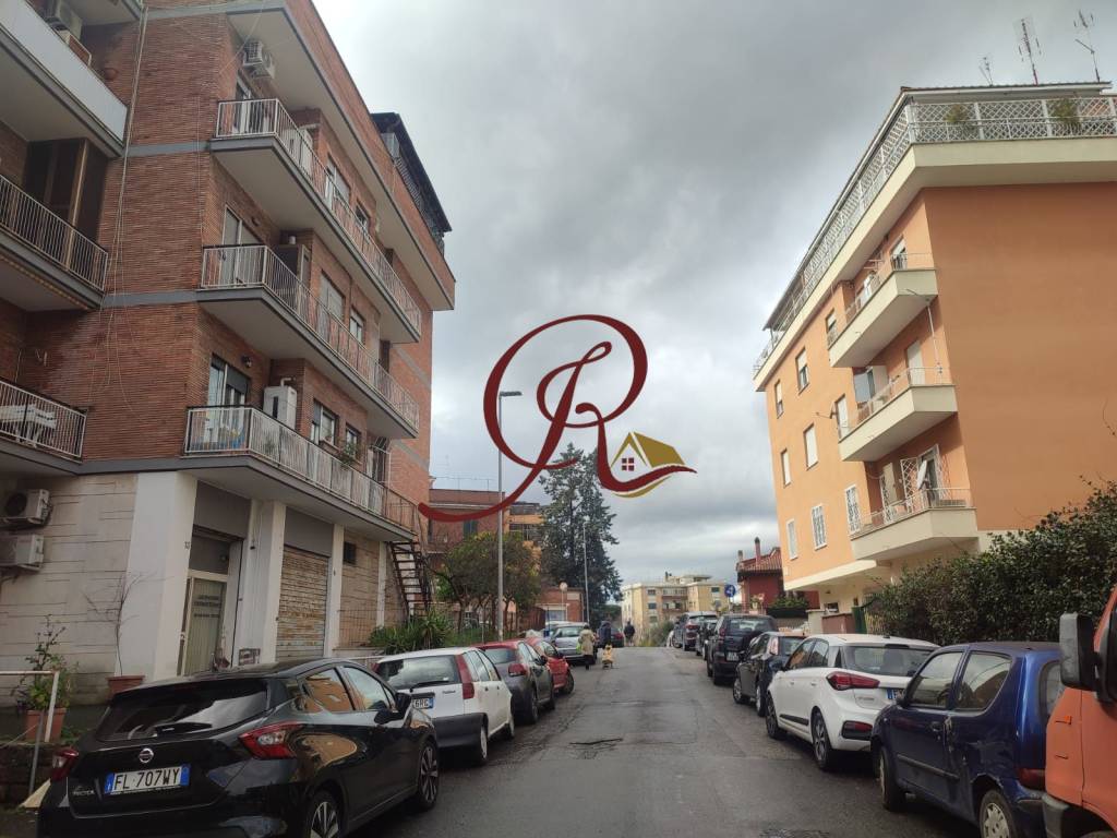 Vendita Attico in piazza di Nostra