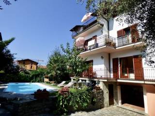Lago Como Mezzegra Appartamento con Terrazzo e Piscina rid-2