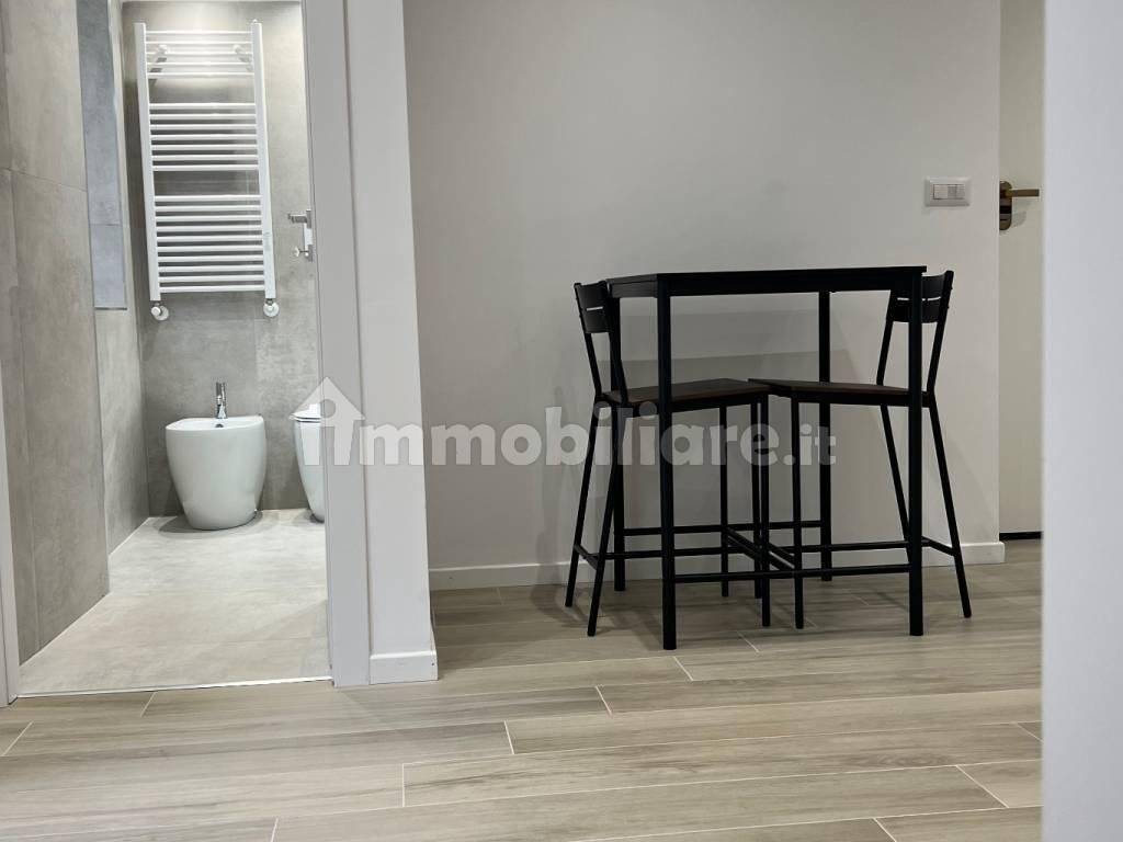 Sale Apartment Bergamo. 2room flat in via Gianbattista.... Excellent condition, second floor