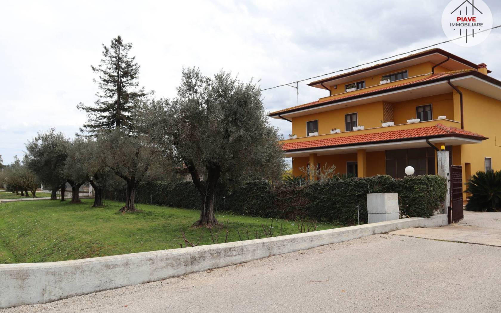 Villa unifamiliare, buono stato, 285 m², Borgo Piave, Latina
