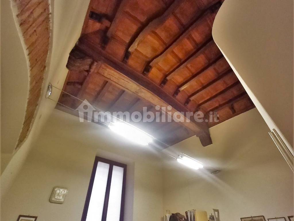 particolare soffitto cassettoni