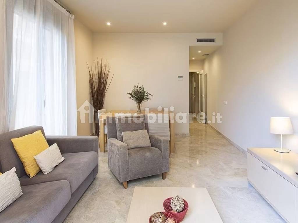 Rent Apartment Genoa. 2room flat in via Marcello.... First floor, ref