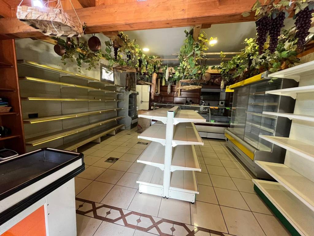 Macelleria via San Rocco, Marano di Napoli, Rif. 101626365 Immobiliare.it