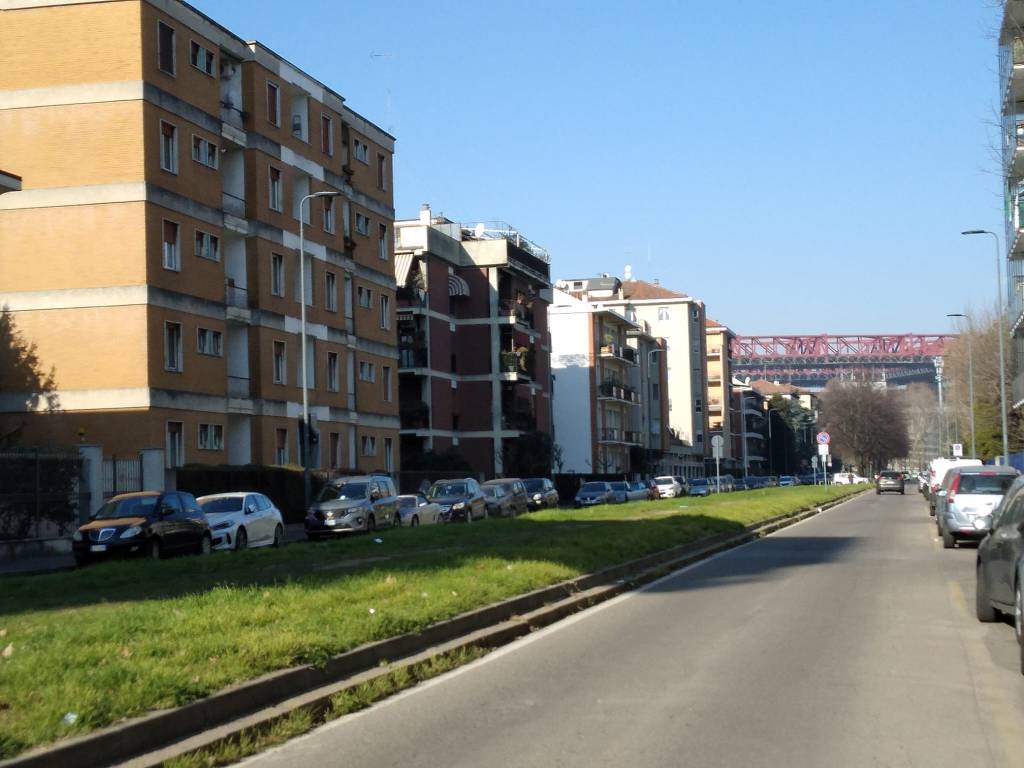 VIA CIVITALI