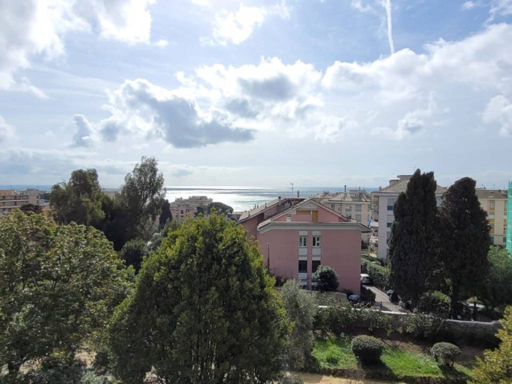 Appartamento viale Primavera, Quarto, Genova