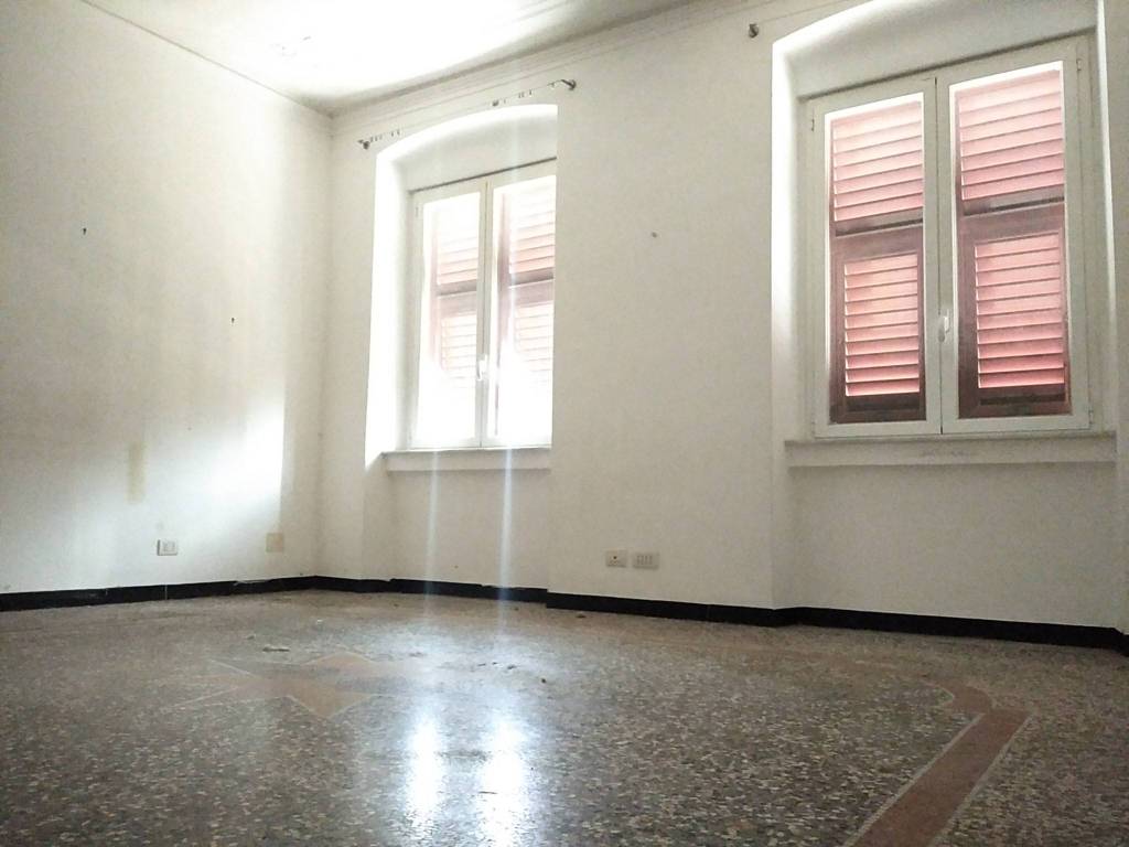 Appartamento via Giuseppe Casaregis, Foce, Genova
