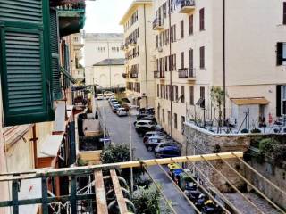Foto - Trilocale via Livorno 8, Albaro, Genova
