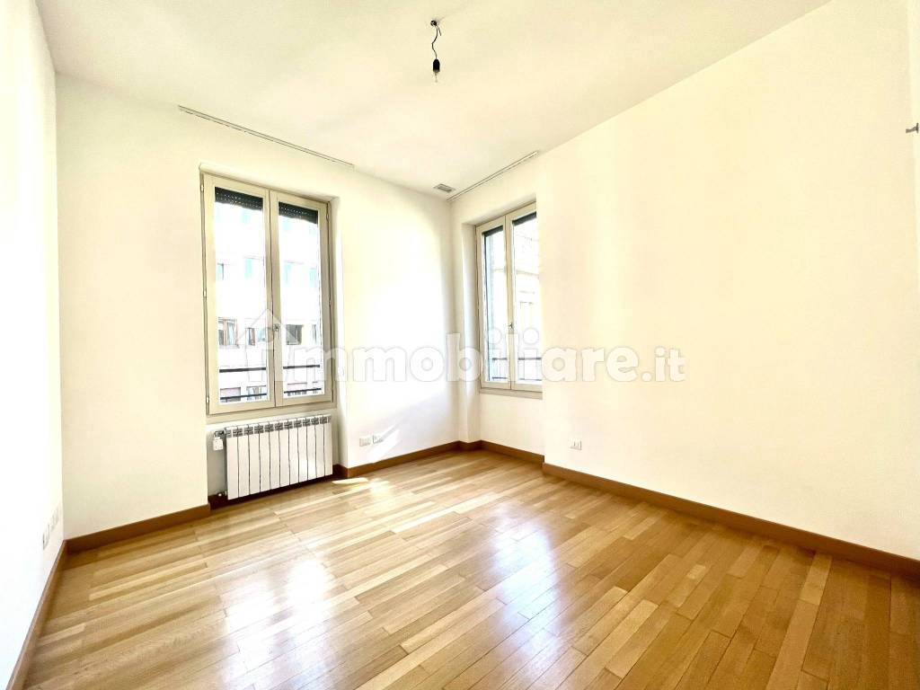 Affitto Appartamento Milano. Quadrilocale in via dei Piatti. Ottimo ...
