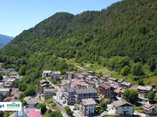 ESTERNO