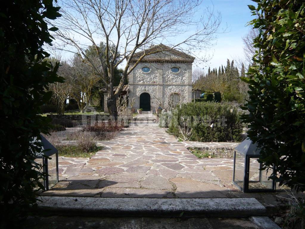 Villa storica in vendita - Umbria - Italy