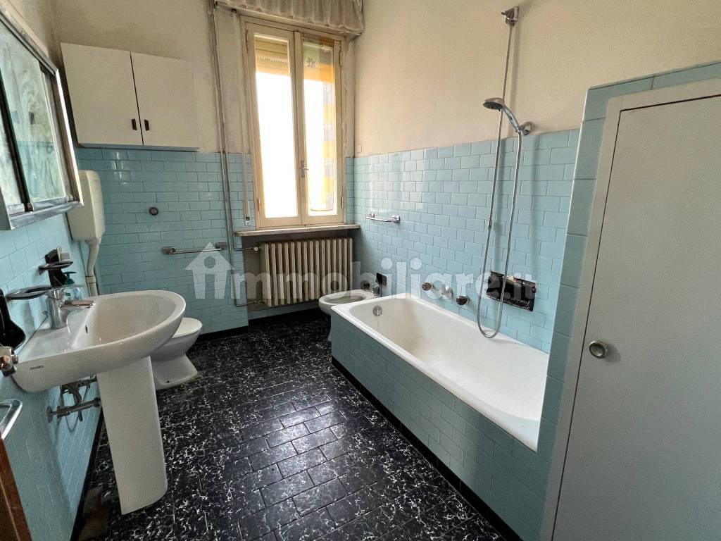 BAGNO AZZURRO