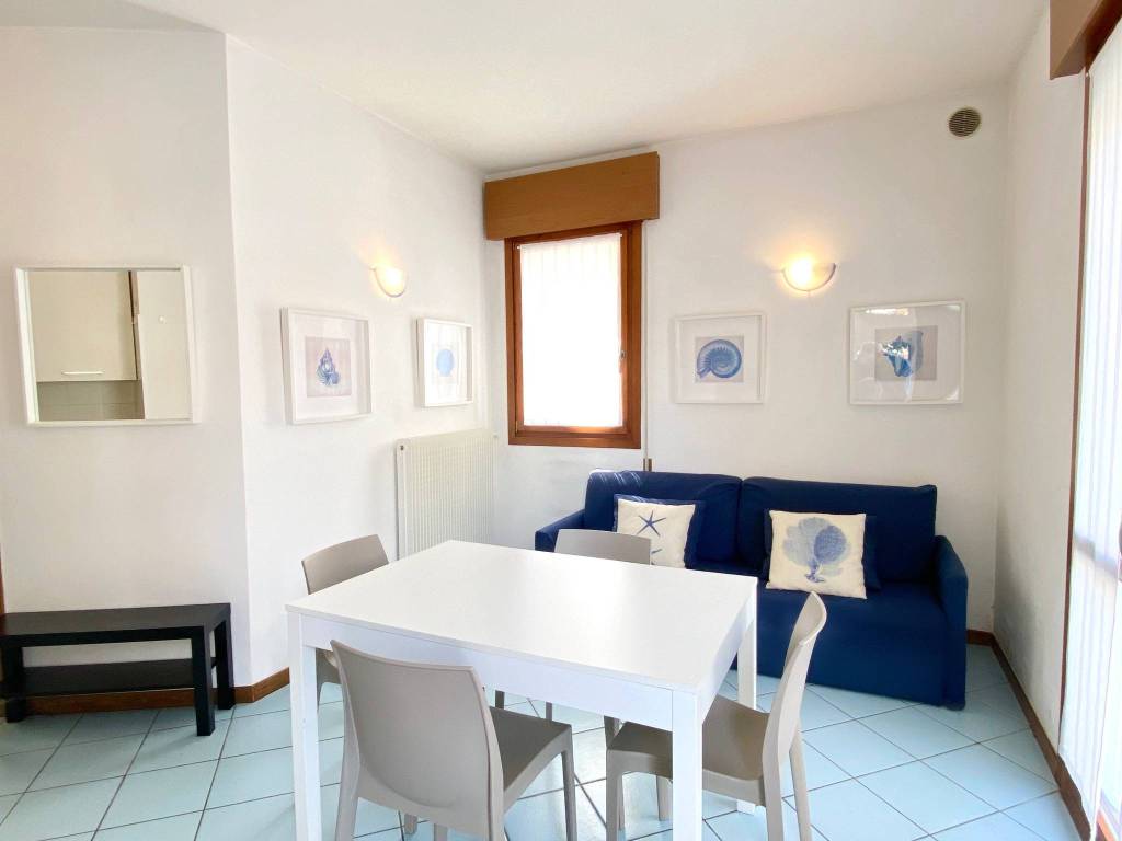 Bilocale via dei pioppi 11, lido centro ovest, jesolo