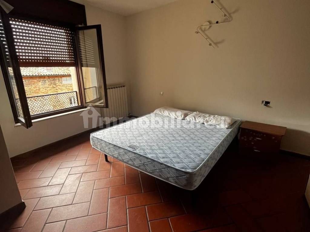 Affitto Appartamento Romano di Lombardia. Bilocale in via Tito Speri 19A. Buono stato, terzo Affitto Appartamento Romano di Lombardia. Bilocale in via Tito Speri 19A. Buono stato, terzo