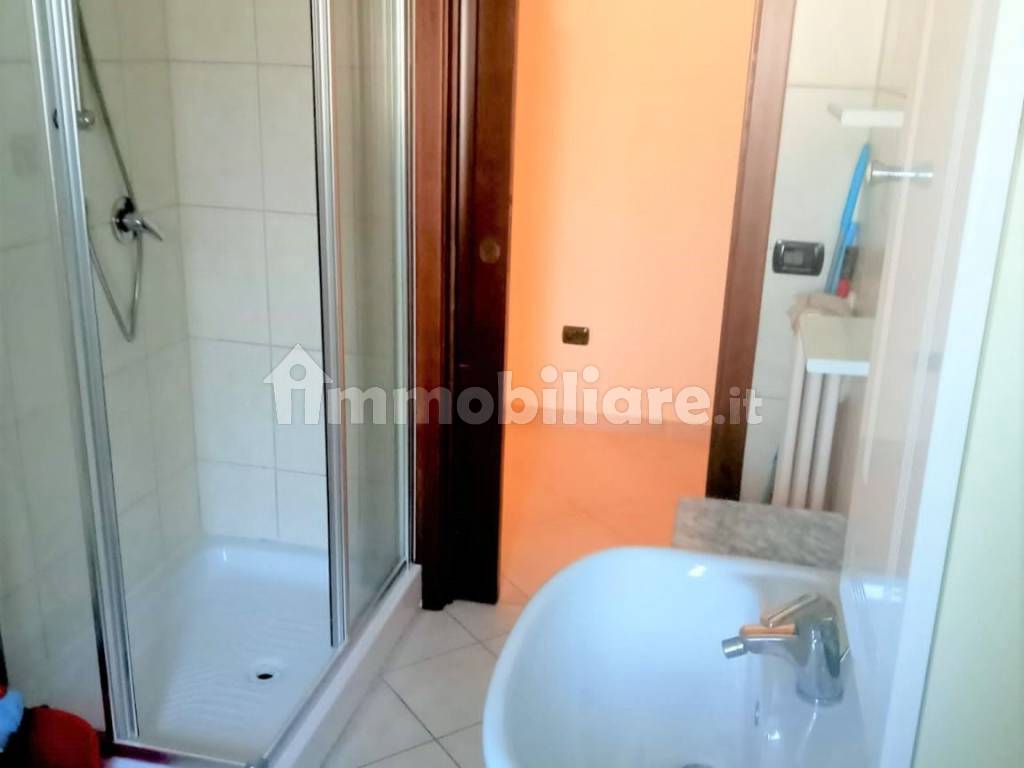 Vendita Appartamento Minturno. Trilocale in via Appia. Ottimo stato