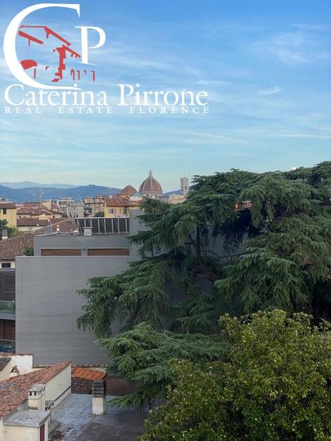 Firenze vendesi attico in via delle Porte Nuove