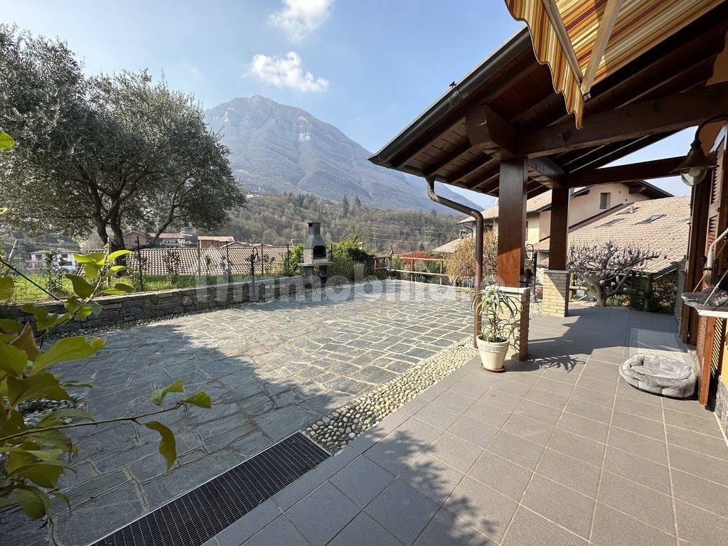 Lago Como Menaggio Casa con Terrazzo e Garage rid-4