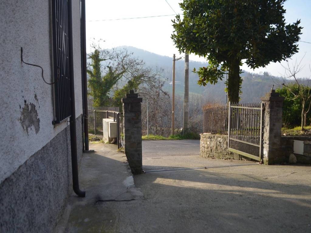 Magazzino - deposito via pietro cagnoni 29, chiesa, foresto sparso