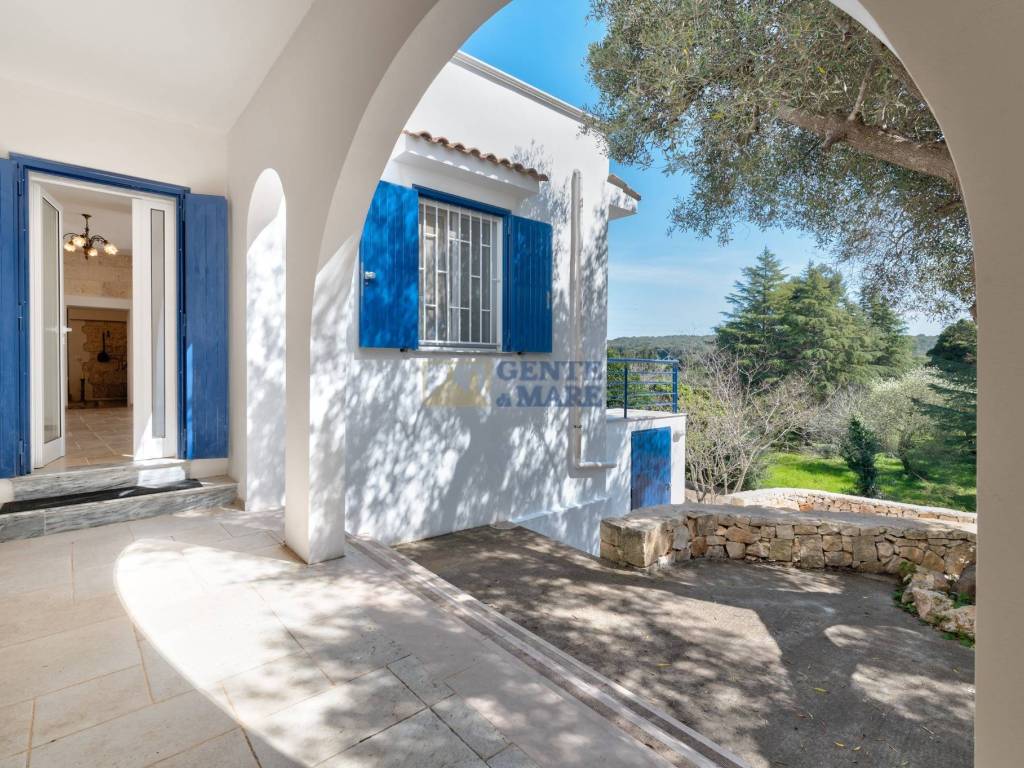 Villa con piscina Ostuni