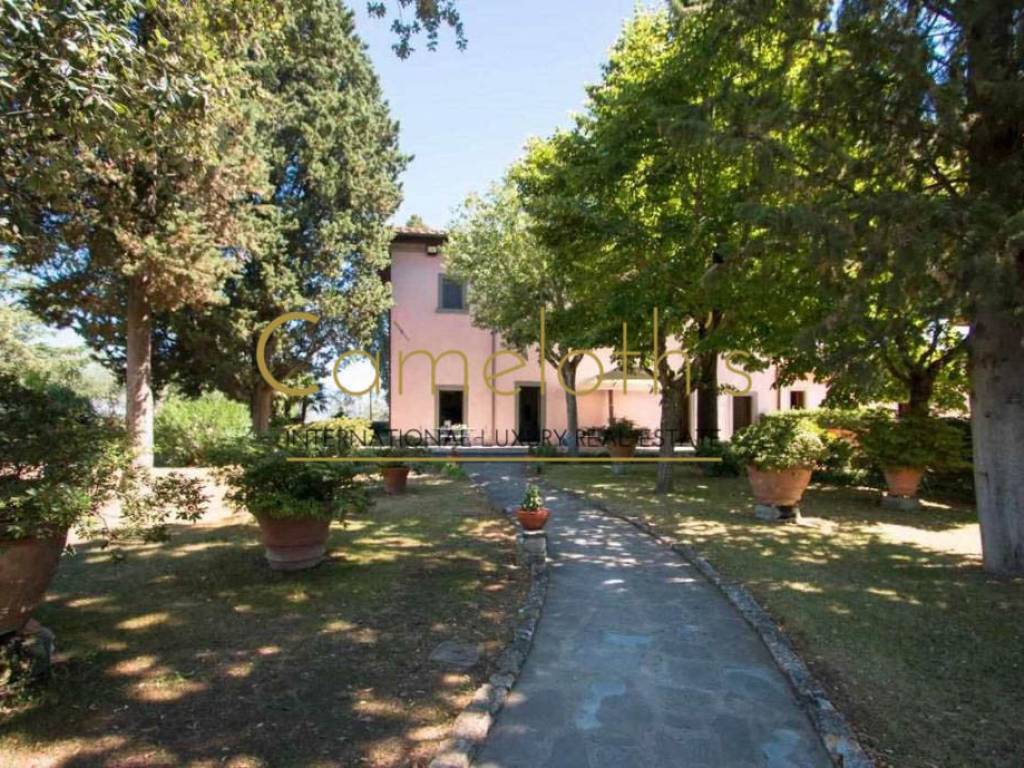 Villa con piscina