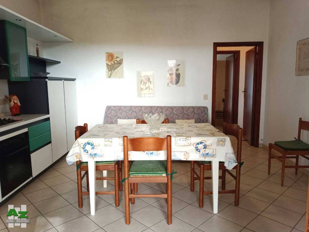 sala pranzo/angolo cottura