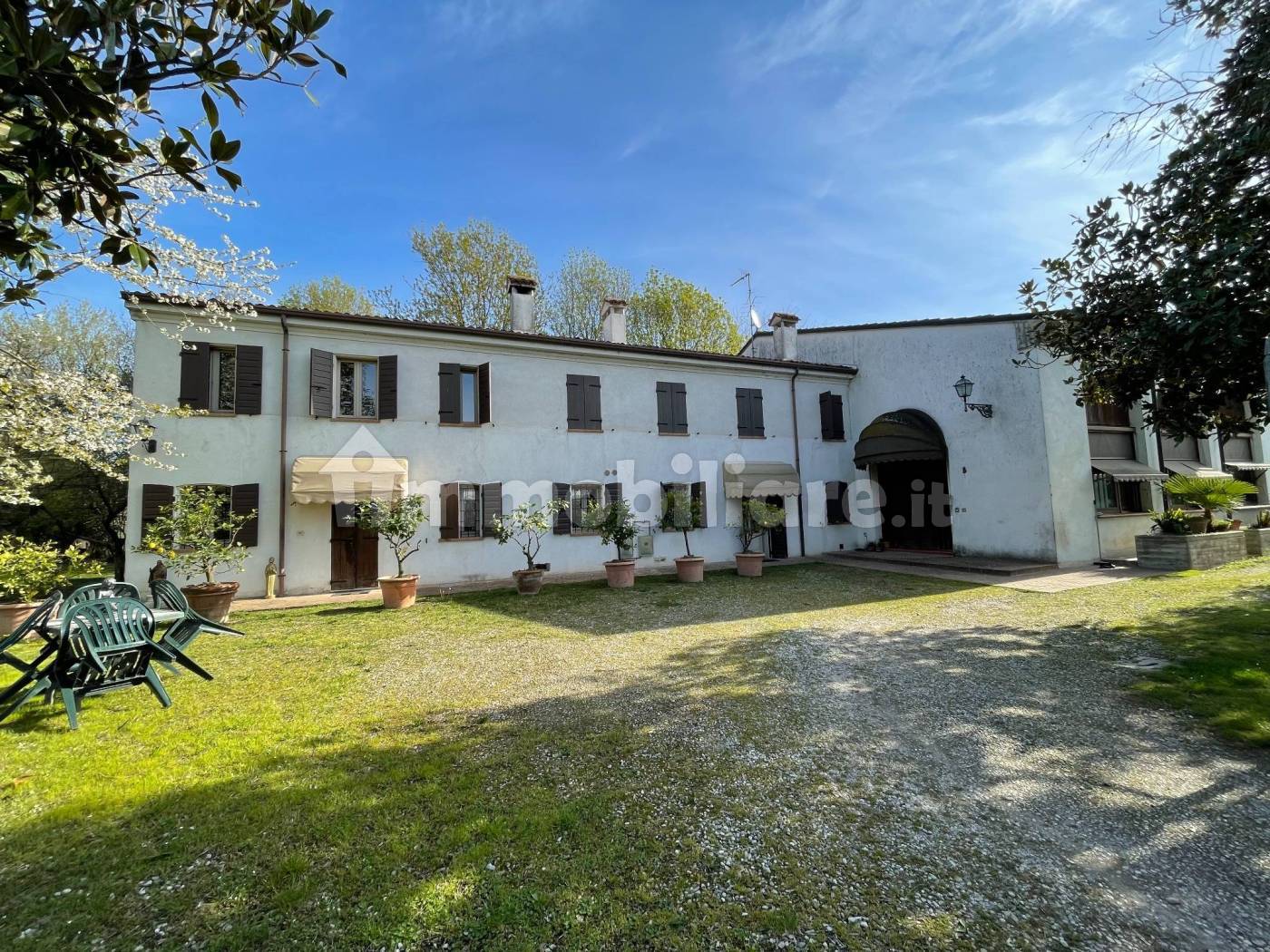 Villa in vendita a Borgo Virgilio