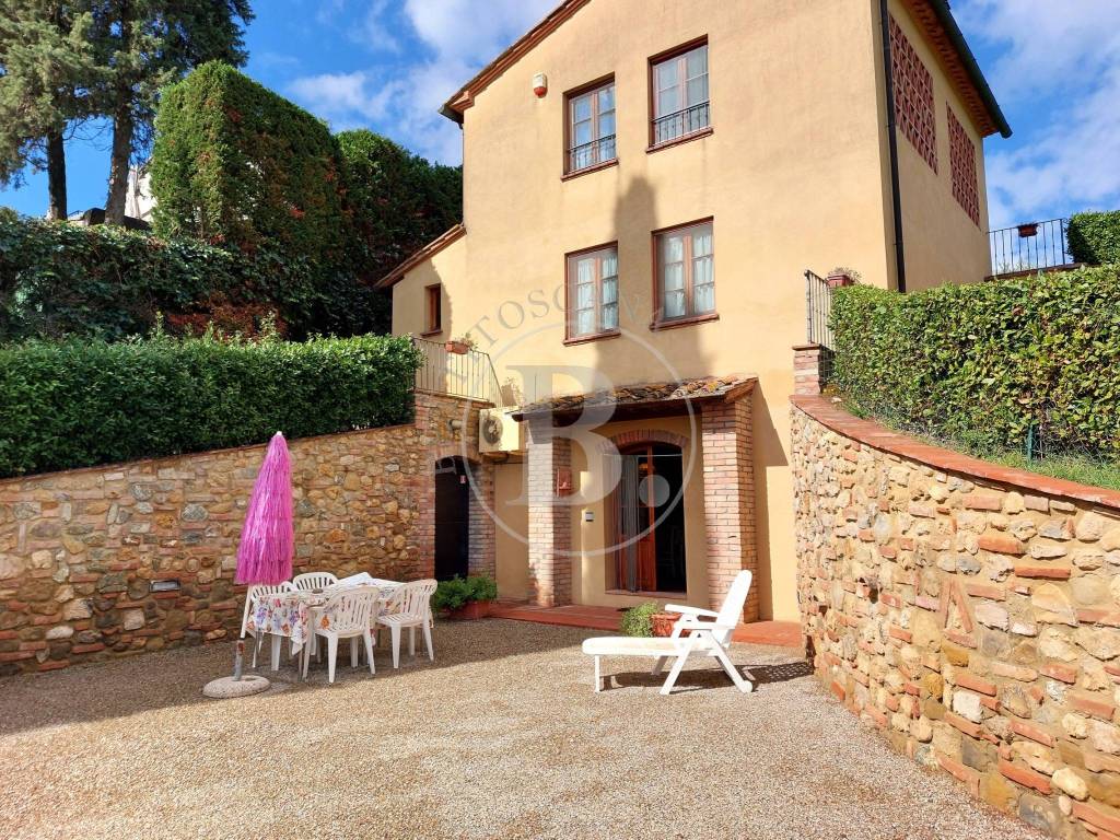 Fienile con piscina, San Gimignano