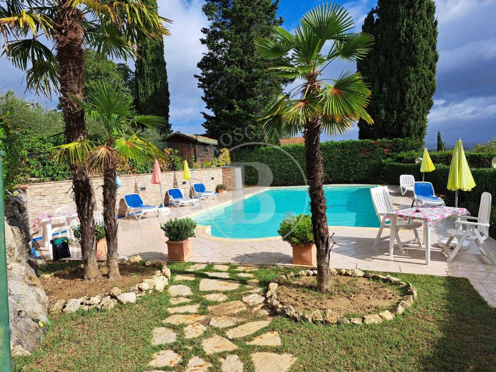 Fienile con piscina, San Gimignano