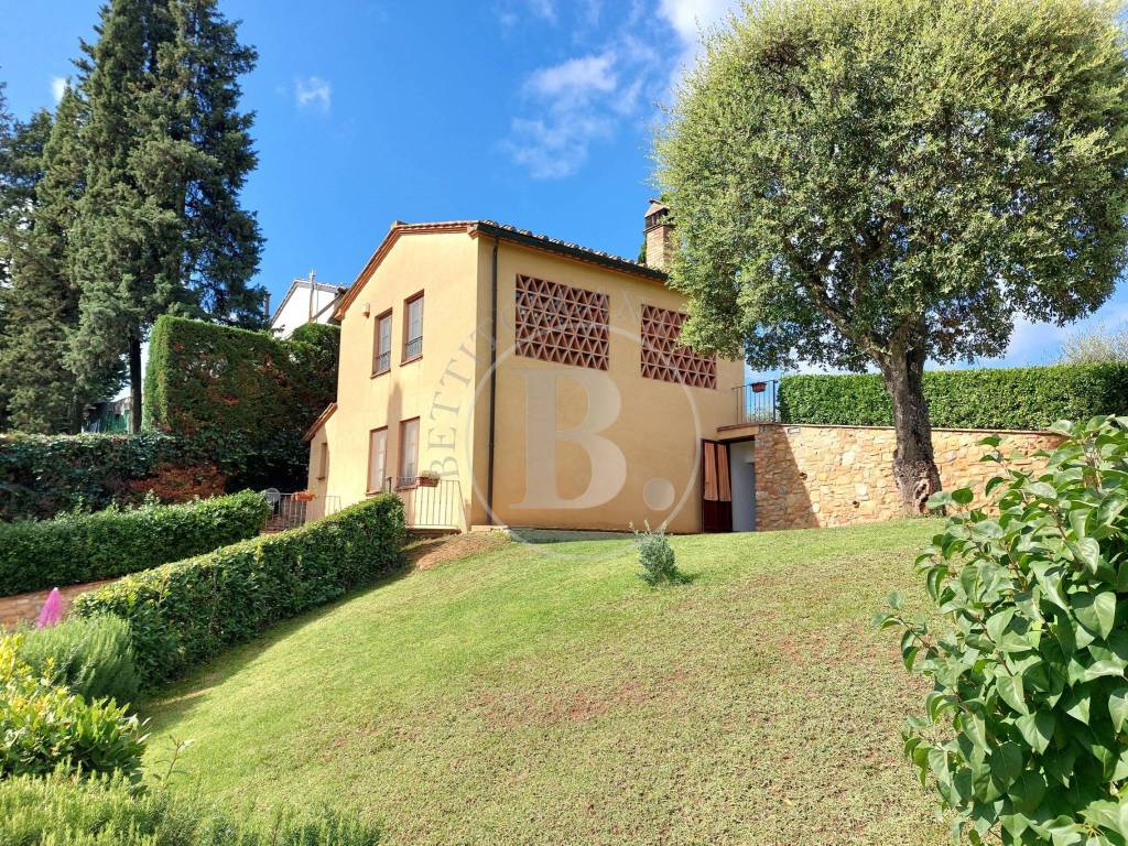 Fienile con piscina, San Gimignano