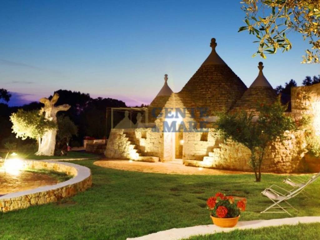 Luxury trulli